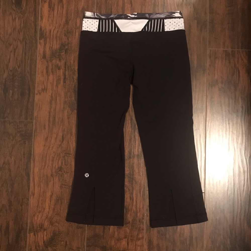 Lululemon Tadasana Crop Pant 4 Black Print